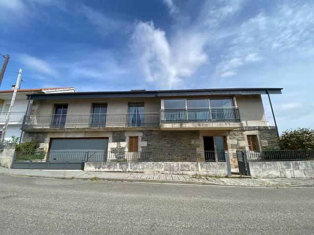 Casa-chalet en Venta en Beariz