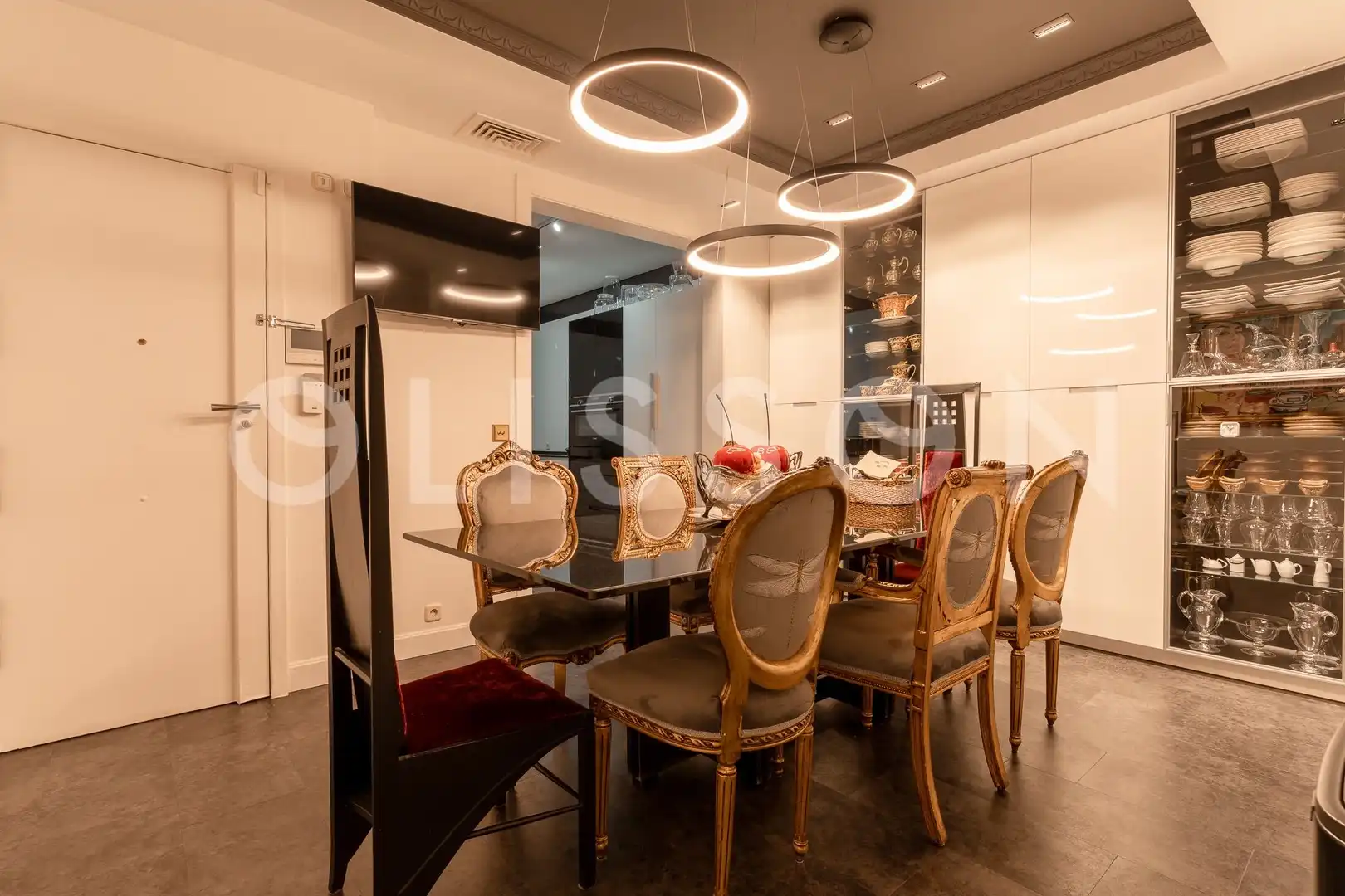 Comedor de Piso en venta en Madrid con Aire acondicionado, Calefacción y Trastero