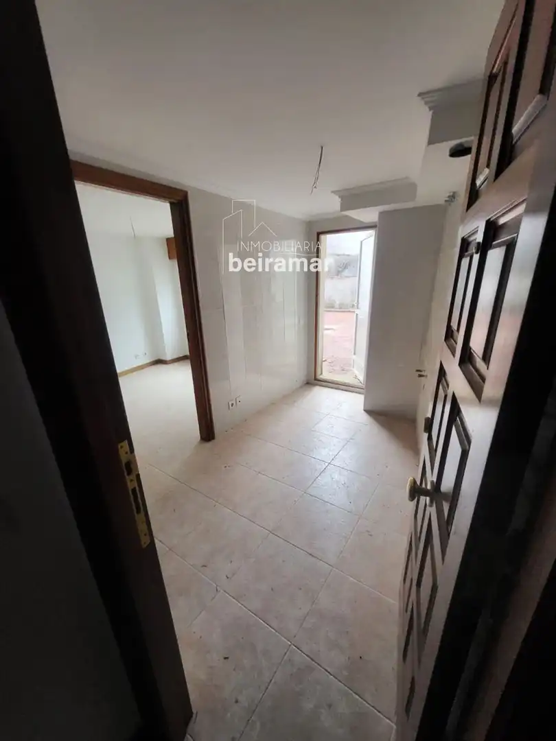 Gewerbefläche zum Verkauf in SANTA MARTA DE ARRIBA, imagen 21