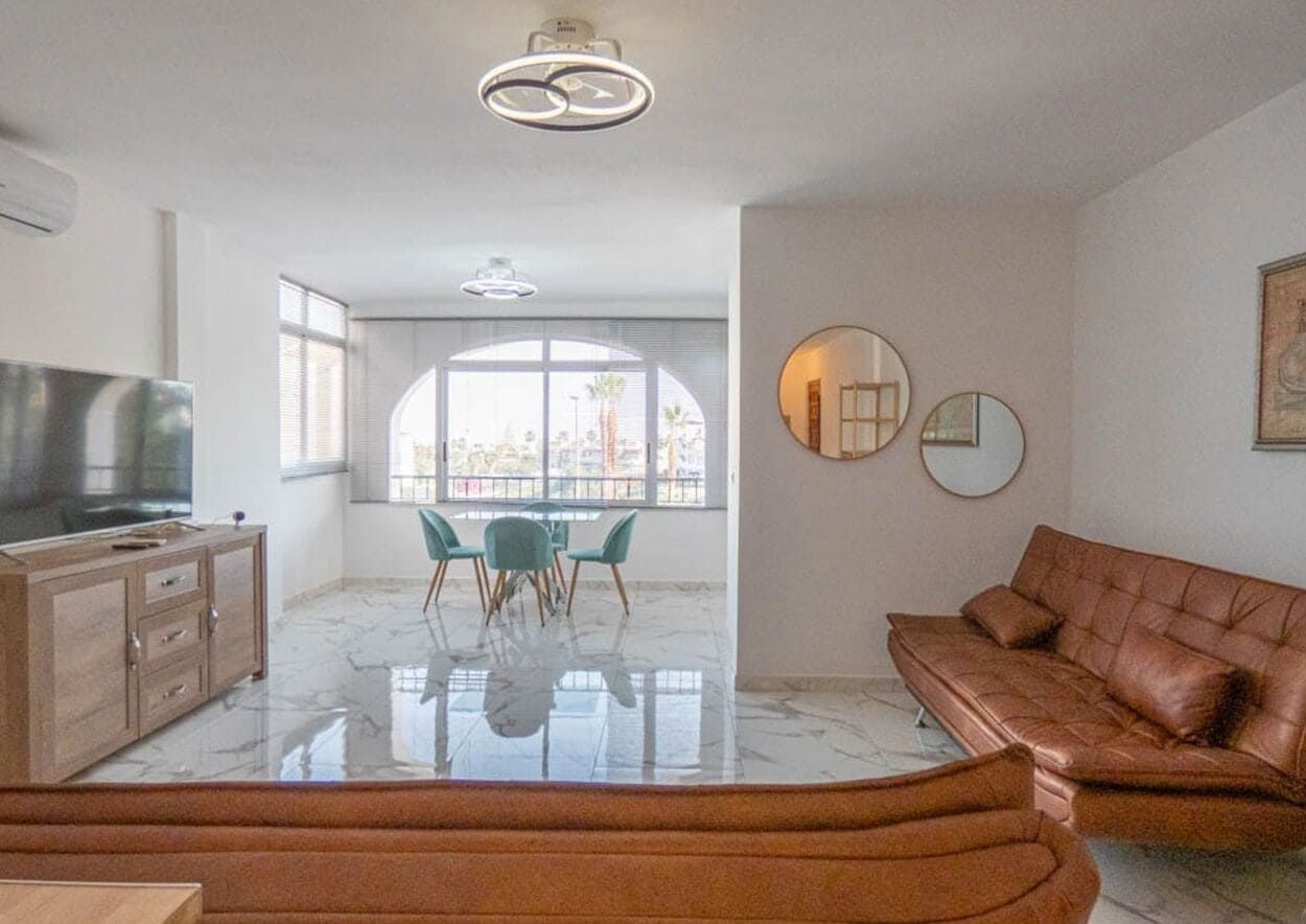 Living room of Apartment for sale in Orihuela  with Air Conditioner, Heating and Furnished