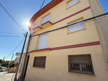 Appartamento con balcone in vendita a Carrer d'Urgell 10