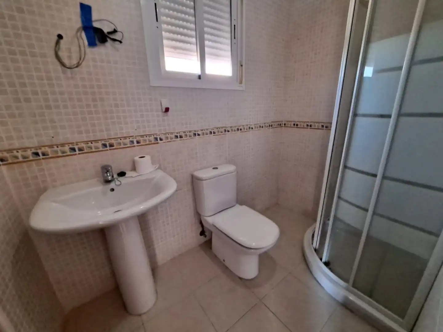 Bathroom of Houses for sale in Borriol  with Air Conditioner, Private garden and Terrace