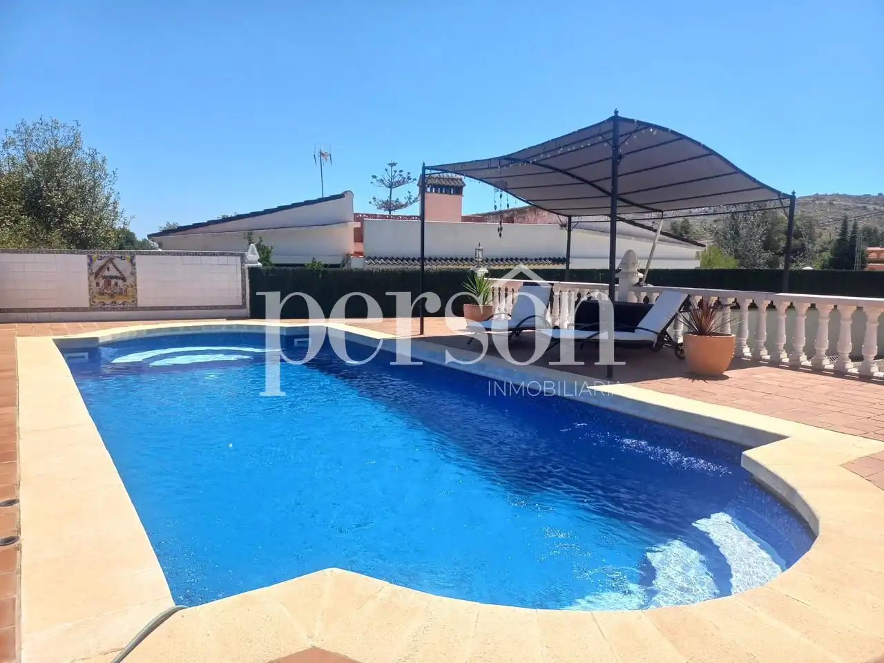 Piscina de Casa o chalet en venta en Chiva con Aire acondicionado, Jardín privado y Terraza