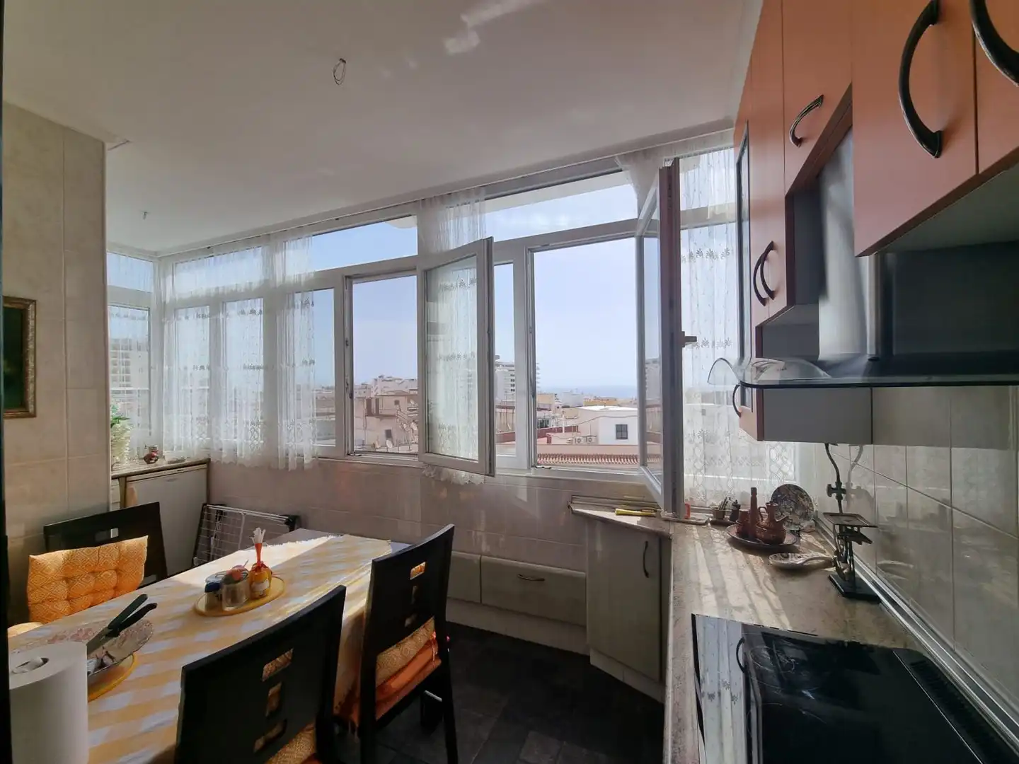 Kitchen of Flat for sale in Torremolinos  with Air Conditioner and Terrace