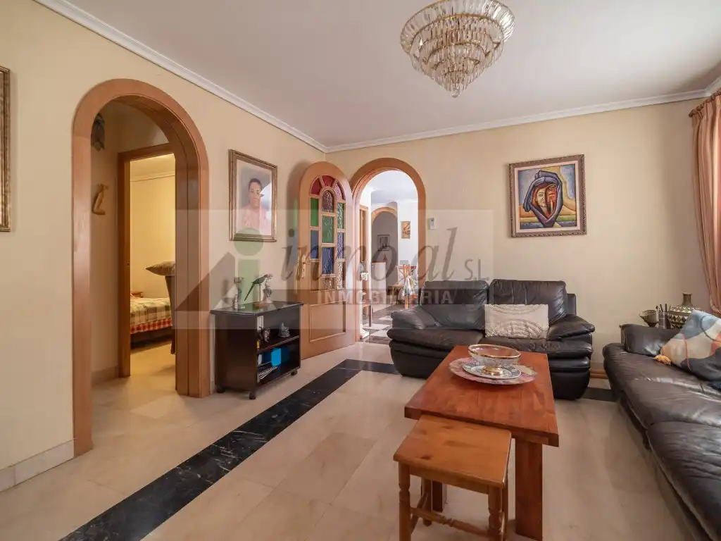 Casa amb piscina en venda a Urbanizacion Pedrissetes, imagen 7
