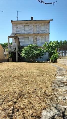 Casa-chalet en Venta en Calle la Carretera en Melgar de Tera