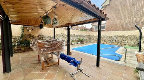 Foto 2 de Casa adosada en venda a El Arroyo - La Fuente, Madrid