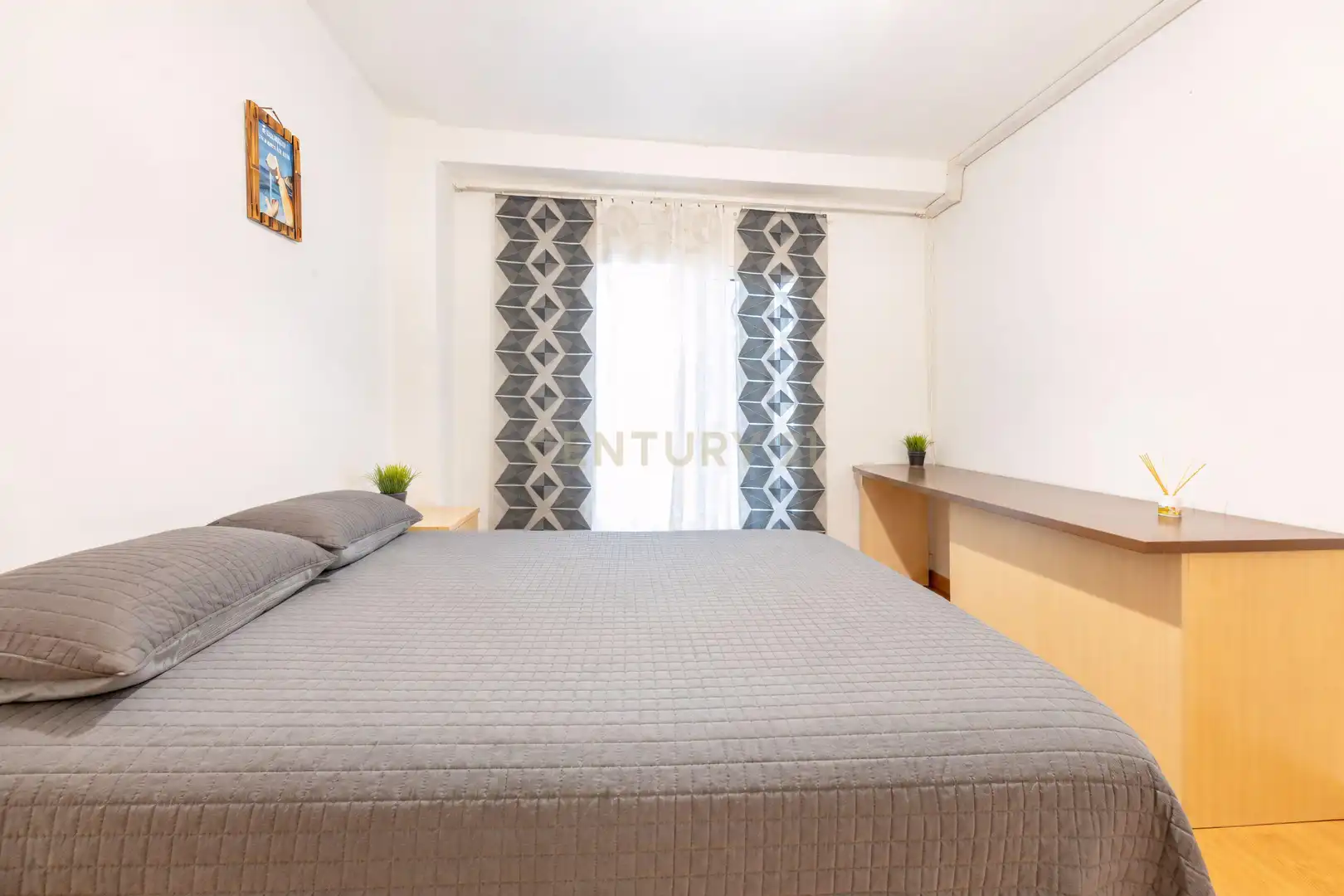 Schlafzimmer von Erdgeschoss zum Verkauf in Valencia