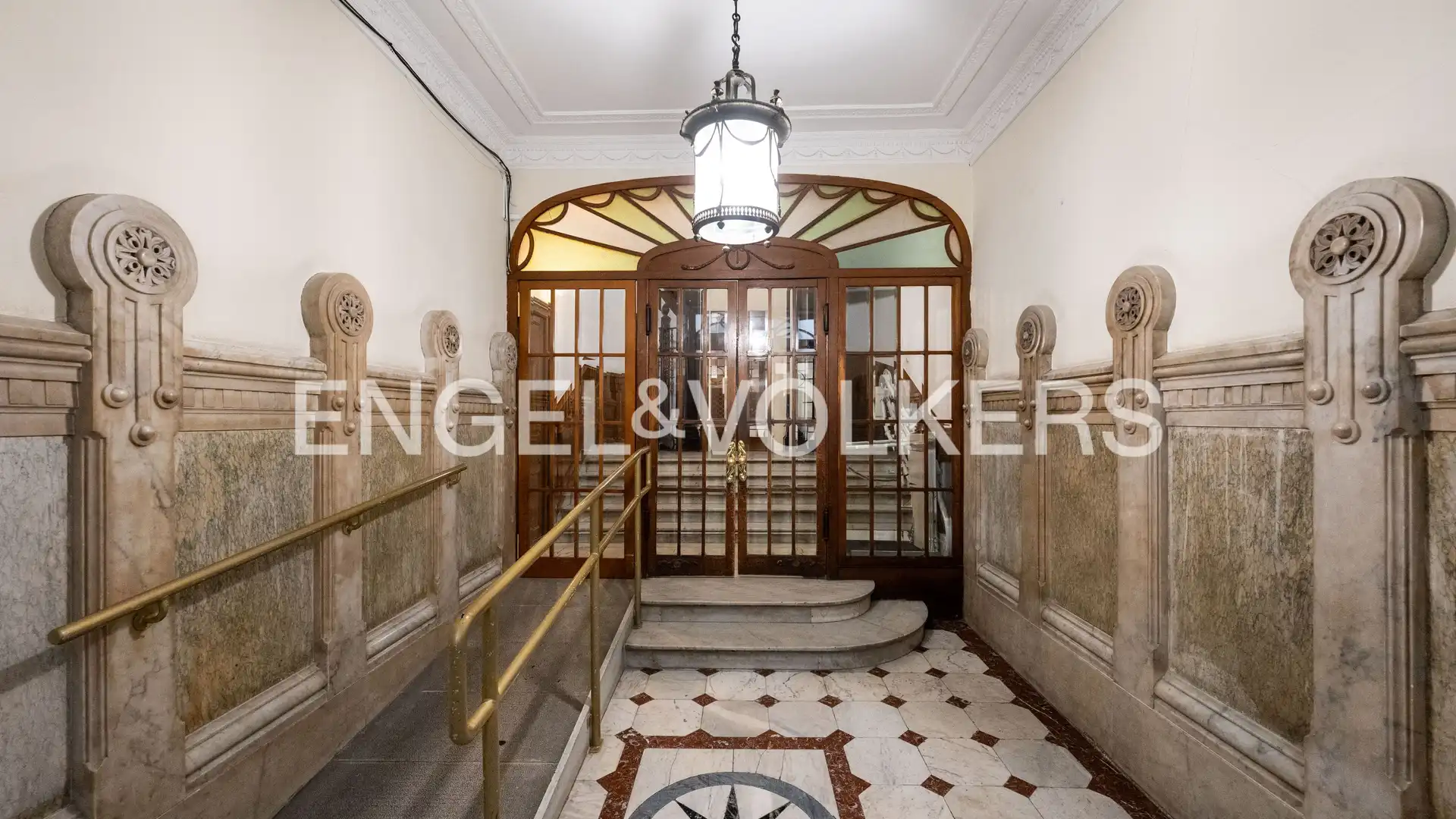 Flat for sale in Donostia - San Sebastián   with Heating and Balcony