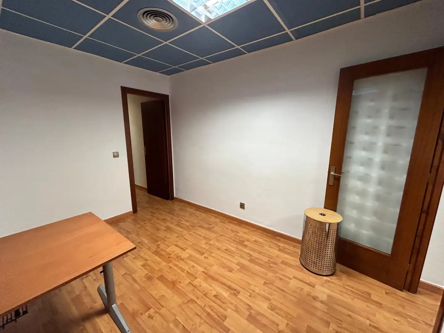 Local comercial de lloguer a Carrer de la Bruguera, imagen 6