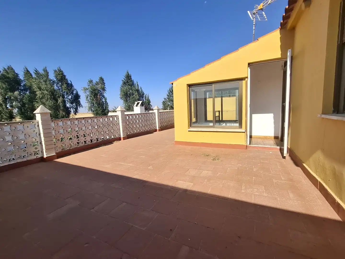 Terrassa de Casa adosada en venda en Torralba de Calatrava amb Aire condicionat, Calefacció i Terrassa