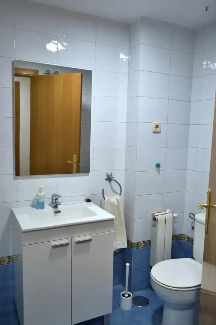 Room in El Rosón - Kelvinator