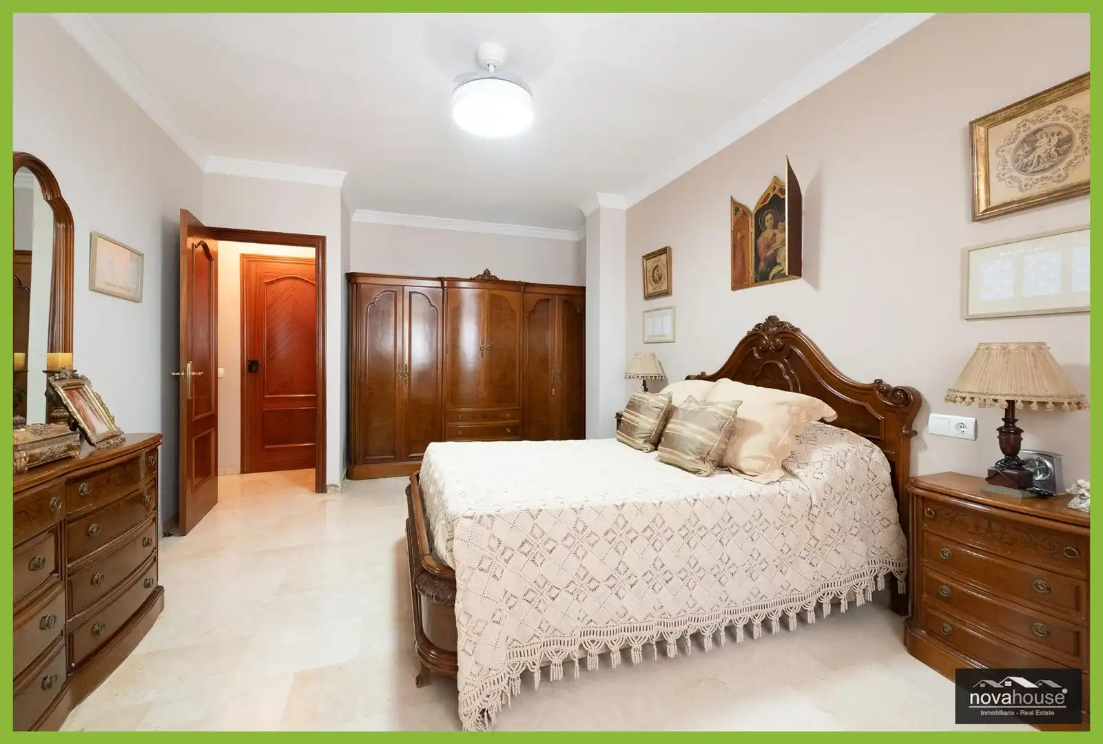 Habitación de Casa o chalet en venta en Málaga con Aire acondicionado, Terraza y Trastero