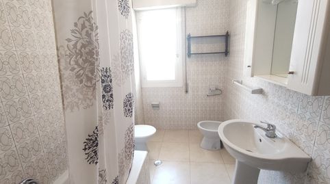 Foto 2 von Wohnung zur Miete in Rúa Ramón Puga, Residencia, Ourense Capital
