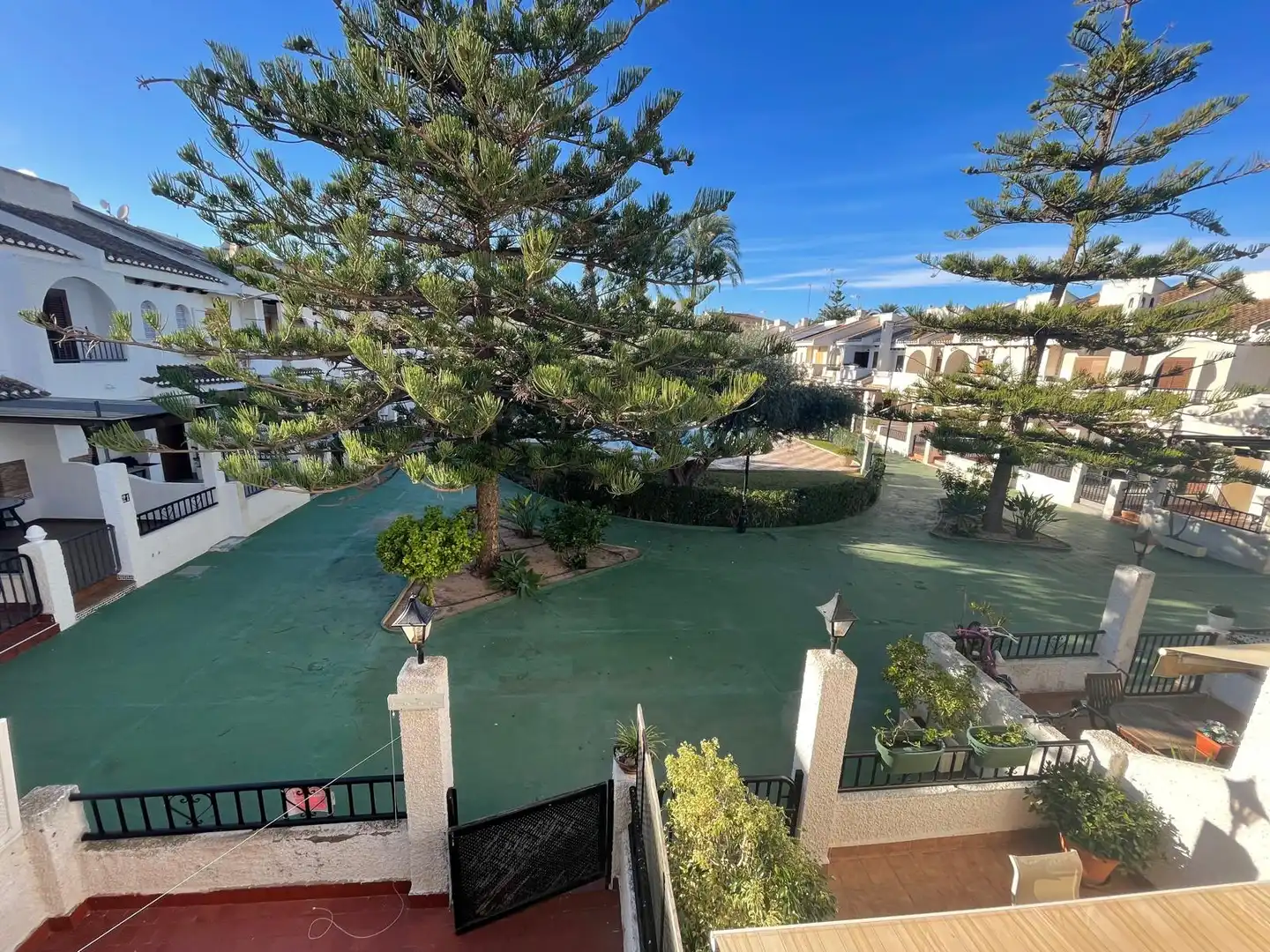 Jardín de Casa adosada en venta en San Pedro del Pinatar con Jardín privado, Amueblado y Piscina comunitaria