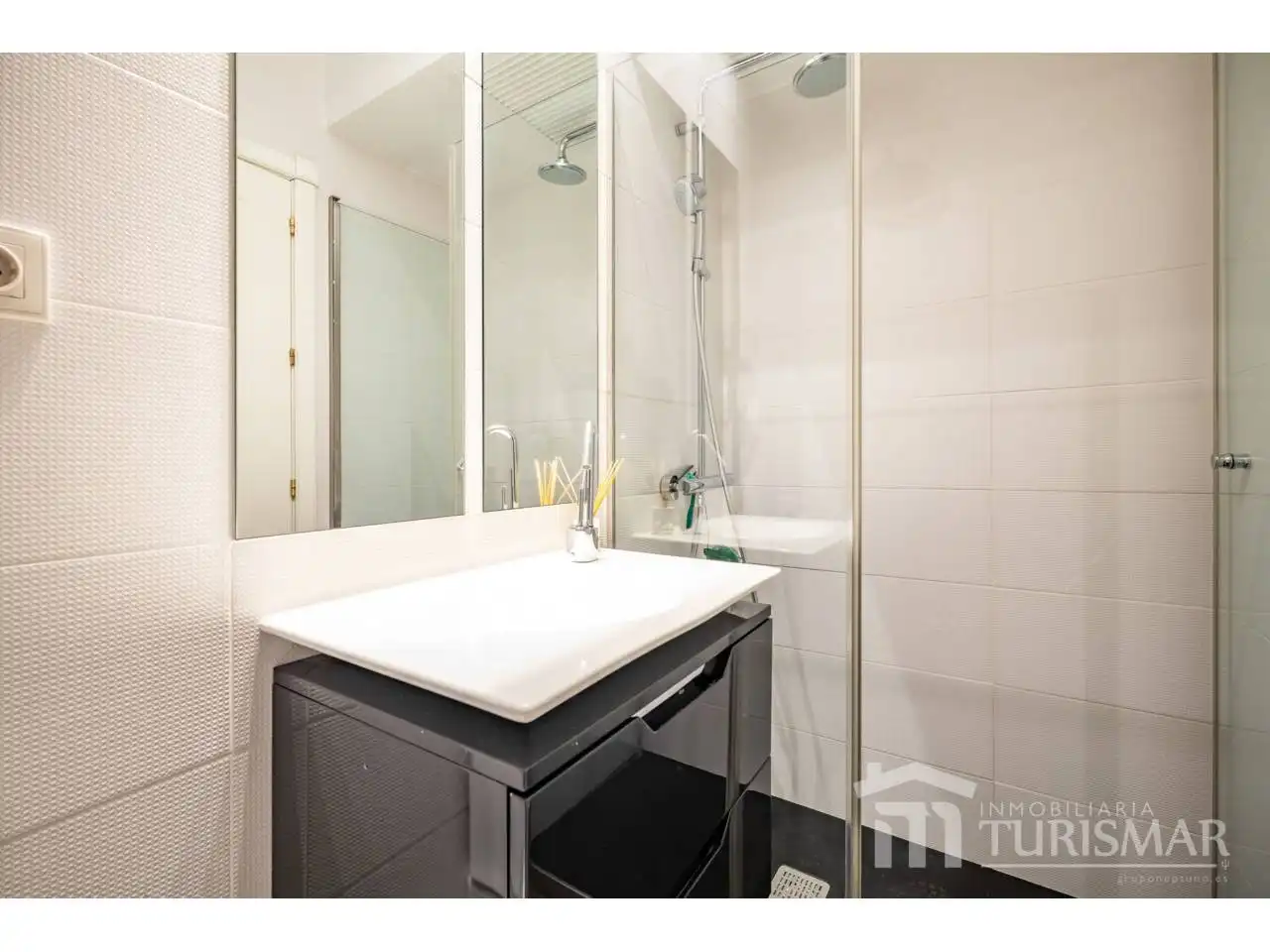Badezimmer von Wohnungen zum Verkauf in Ayamonte mit Terrasse, Möbliert und Gemeinschaftspool