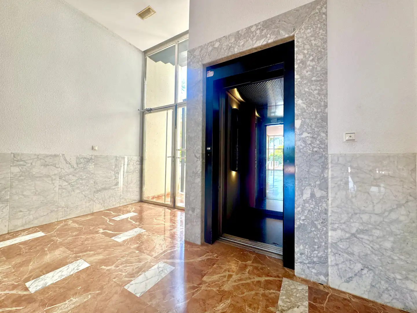 Flat for rent in Torrent  with Air Conditioner, Heating and Private garden