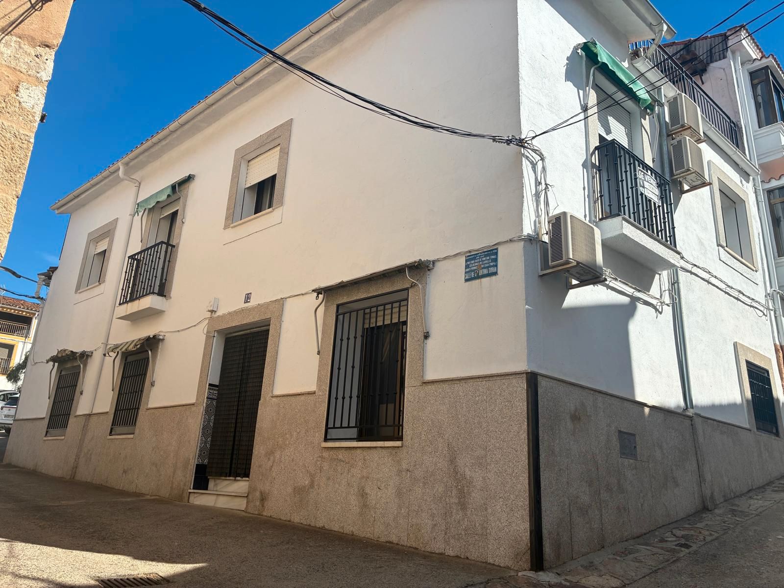 Exterior view of House or chalet for sale in Arroyomolinos de la Vera  with Terrace, Storage room and Furnished