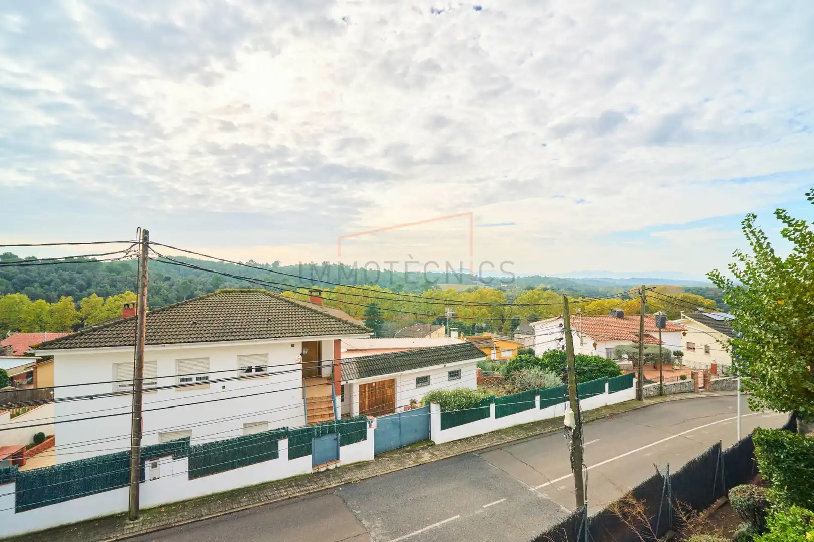 Vista exterior de Casa o xalet en venda en Les Franqueses del Vallès amb Aire condicionat, Jardí privat i Terrassa