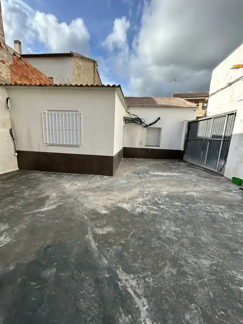 Vista exterior de Casa o chalet en venta en Orihuela con Aire acondicionado, Jardín privado y Amueblado