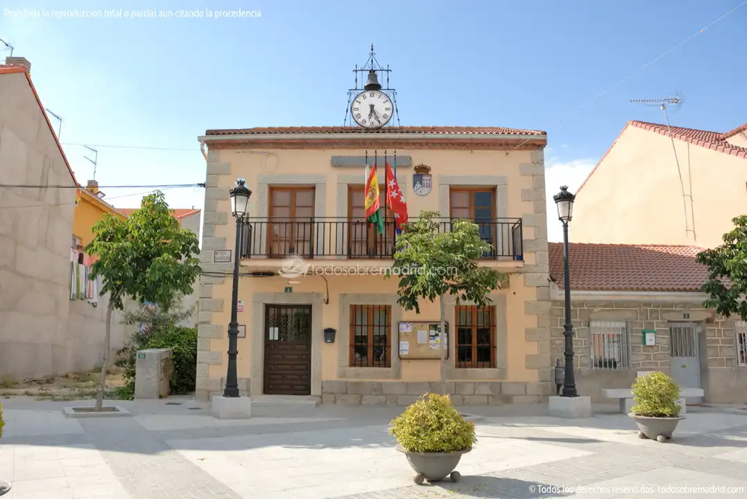 Residential for sale in Navalafuente