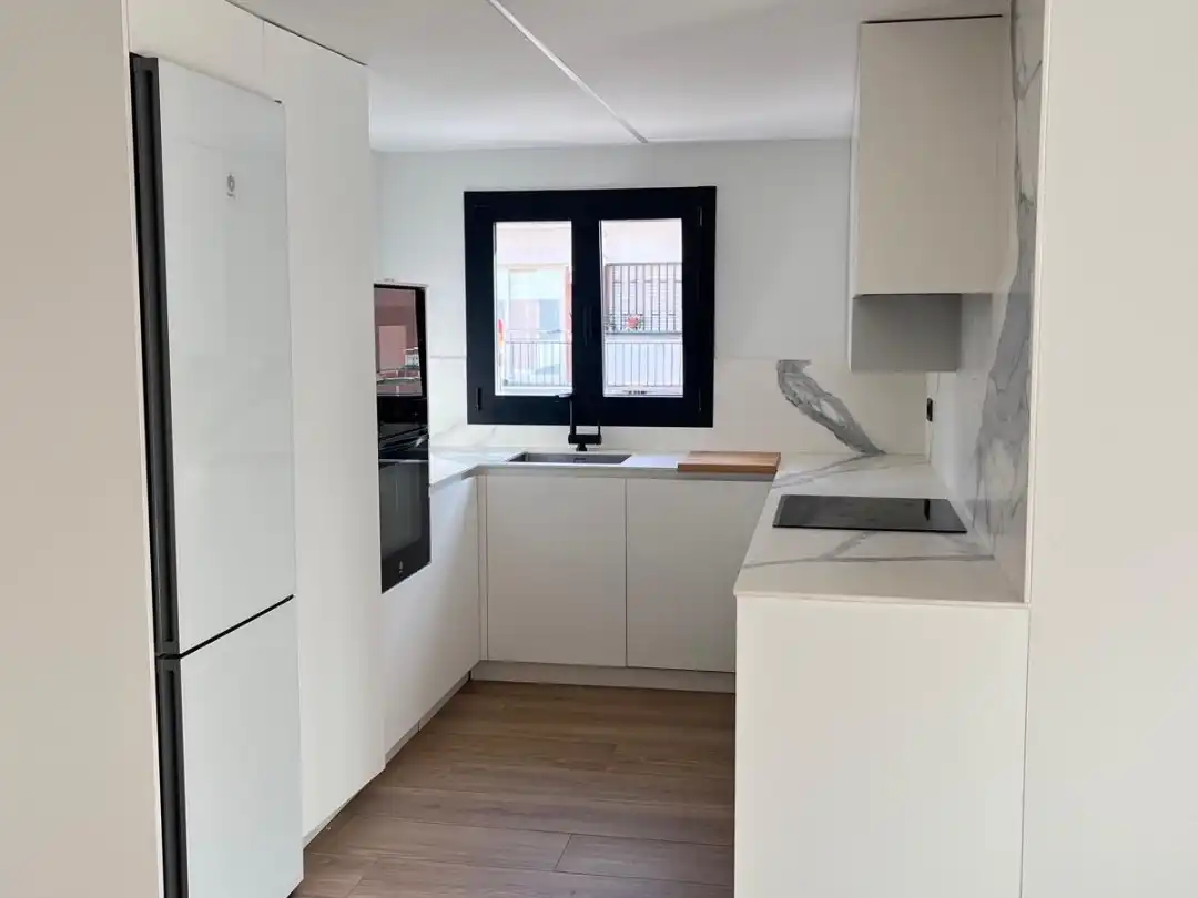 Piso con ascensor en venta en Carrer de porrera 32