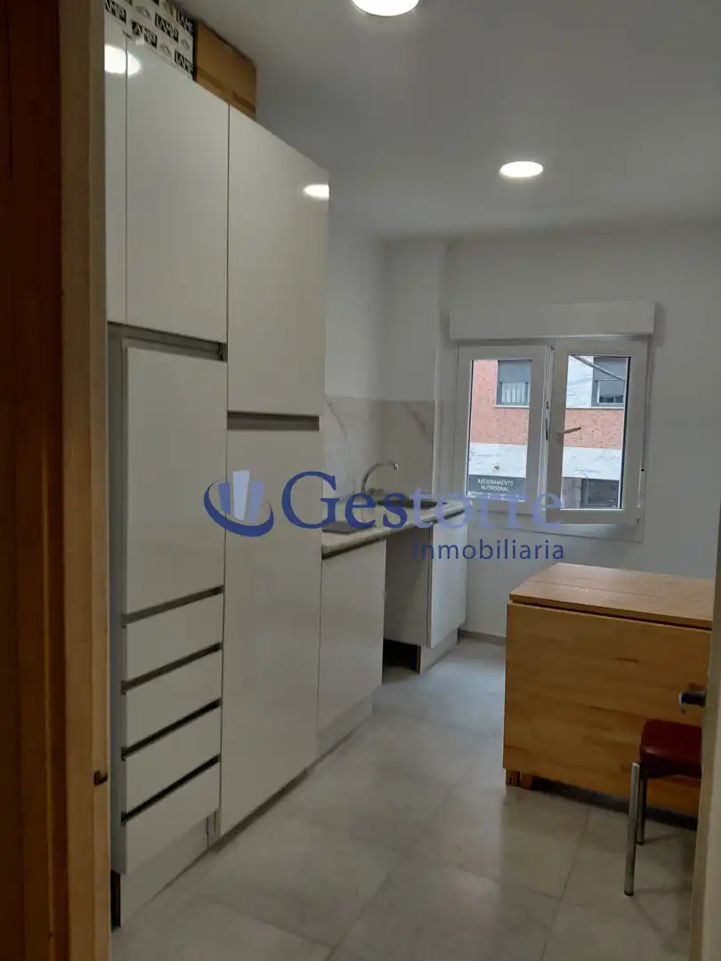 Wohnung zur Miete in Gijón 