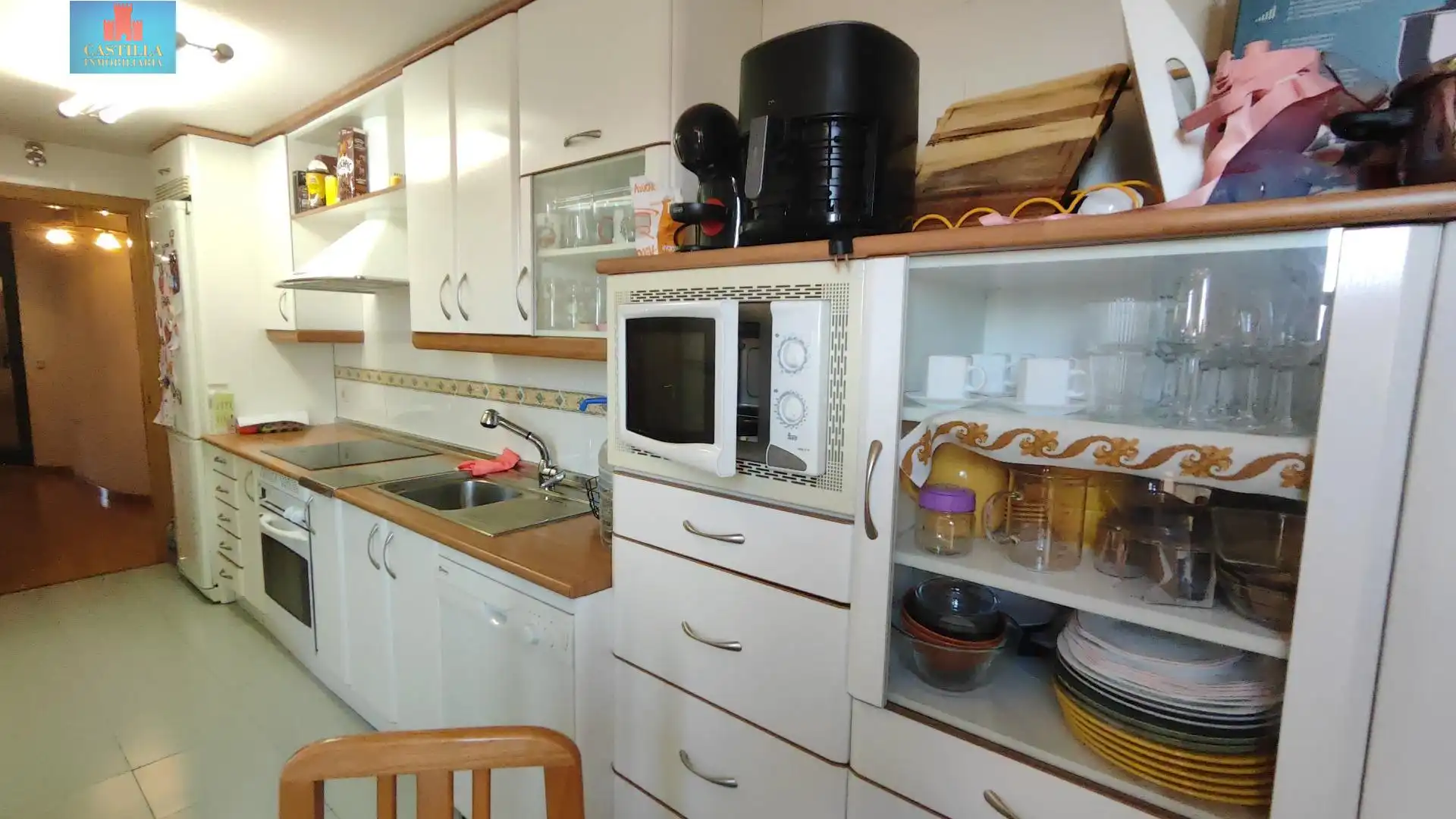 Cocina de Piso en venta en Ávila con Calefacción, Jardín privado y Trastero