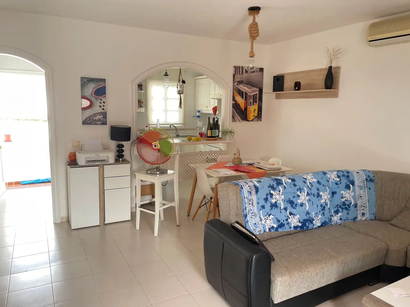 Appartement compact avec piscine à louer à Calle Baleares, imagen 3