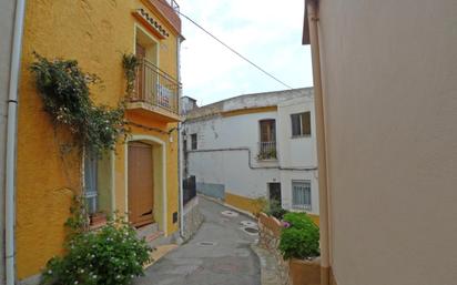 Exterior view of Single-family semi-detached for sale in Castell de Castells