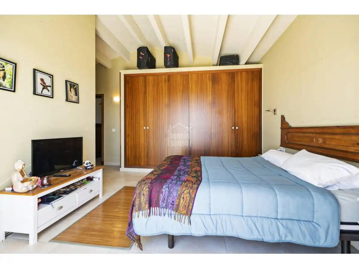 Dormitori de Casa o xalet en venda en Es Castell amb Calefacció, Jardí privat i Terrassa