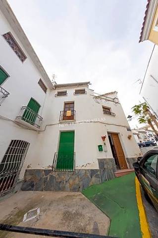 Finca rústica en Venta en Plaza Constitucion en Lubrín