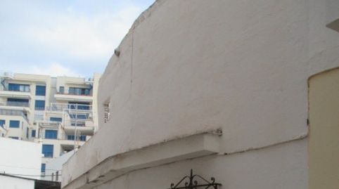 Foto 2 de Piso en venta en La Herradura centro, Almuñécar