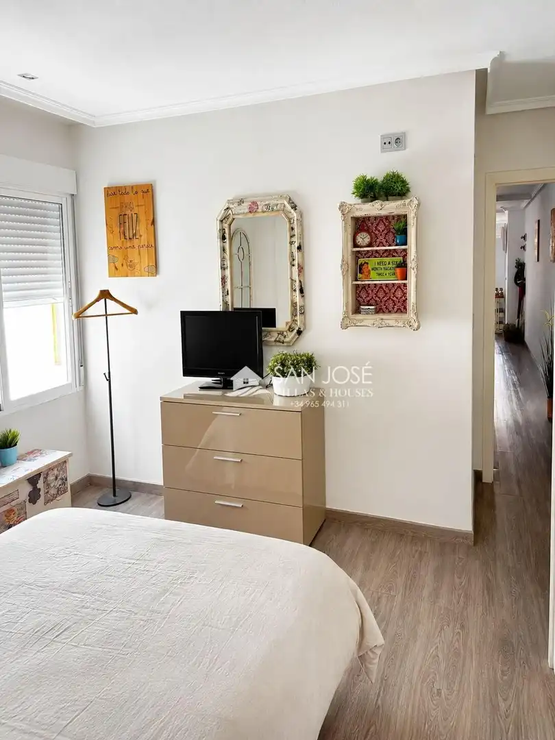 Habitación de Piso en venta en Novelda con Aire acondicionado, Trastero y Balcón