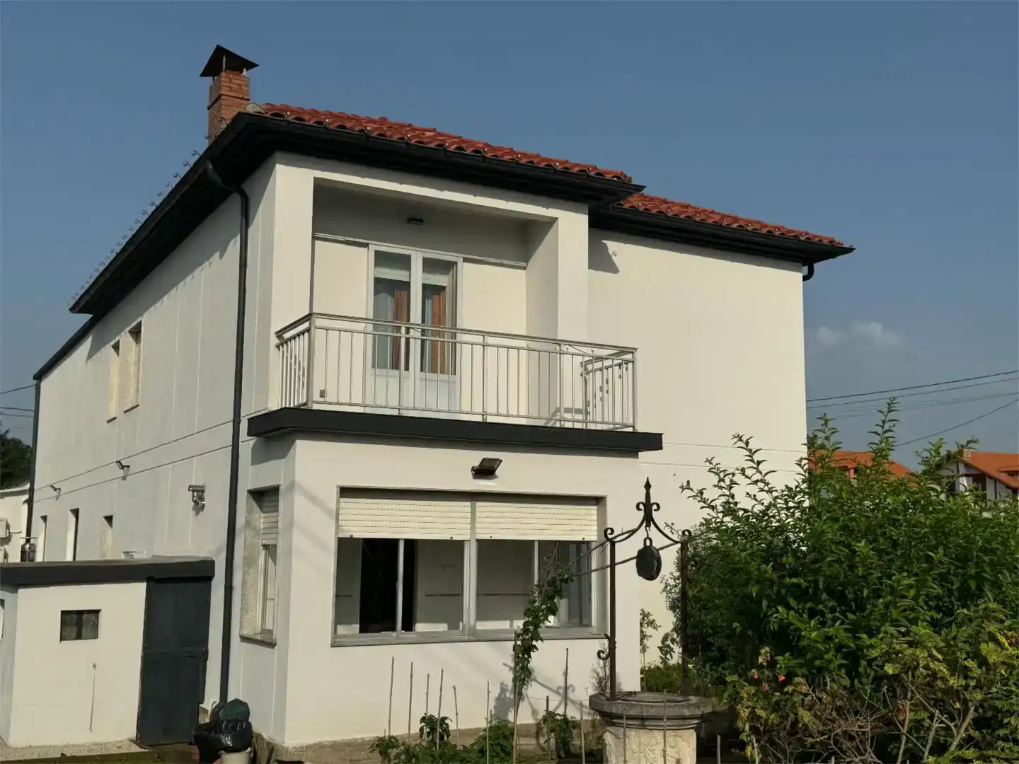 Exterior view of Detached homes for rent in Polanco  with Private garden, Parquet flooring and Furnished