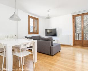 Sala d'estar de Apartament en venda en Sallent de Gállego amb Balcó