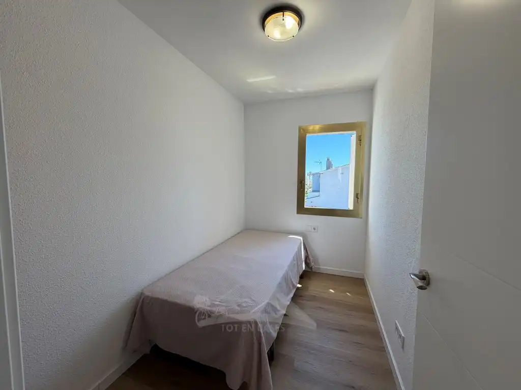 Dormitori de Casa o xalet en venda en Cambrils amb Piscina comunitària