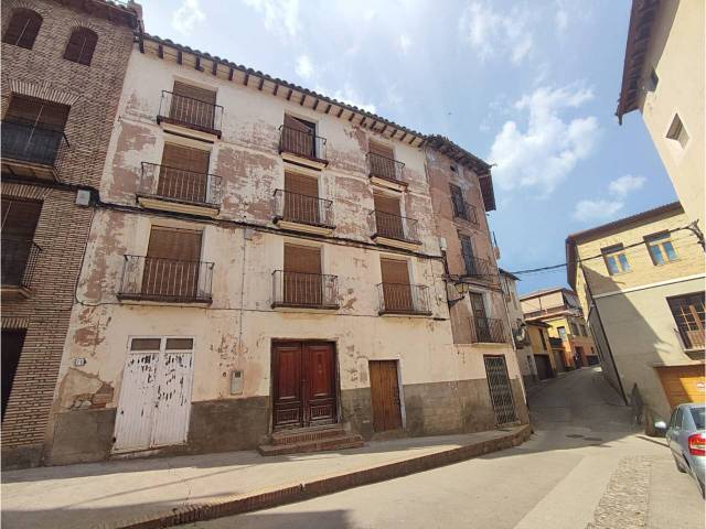 Casa-chalet en Venta en MAYOR en Naval