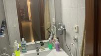 Bathroom of Apartment for sale in Benidorm  with Air Conditioner, Heating and Balcony