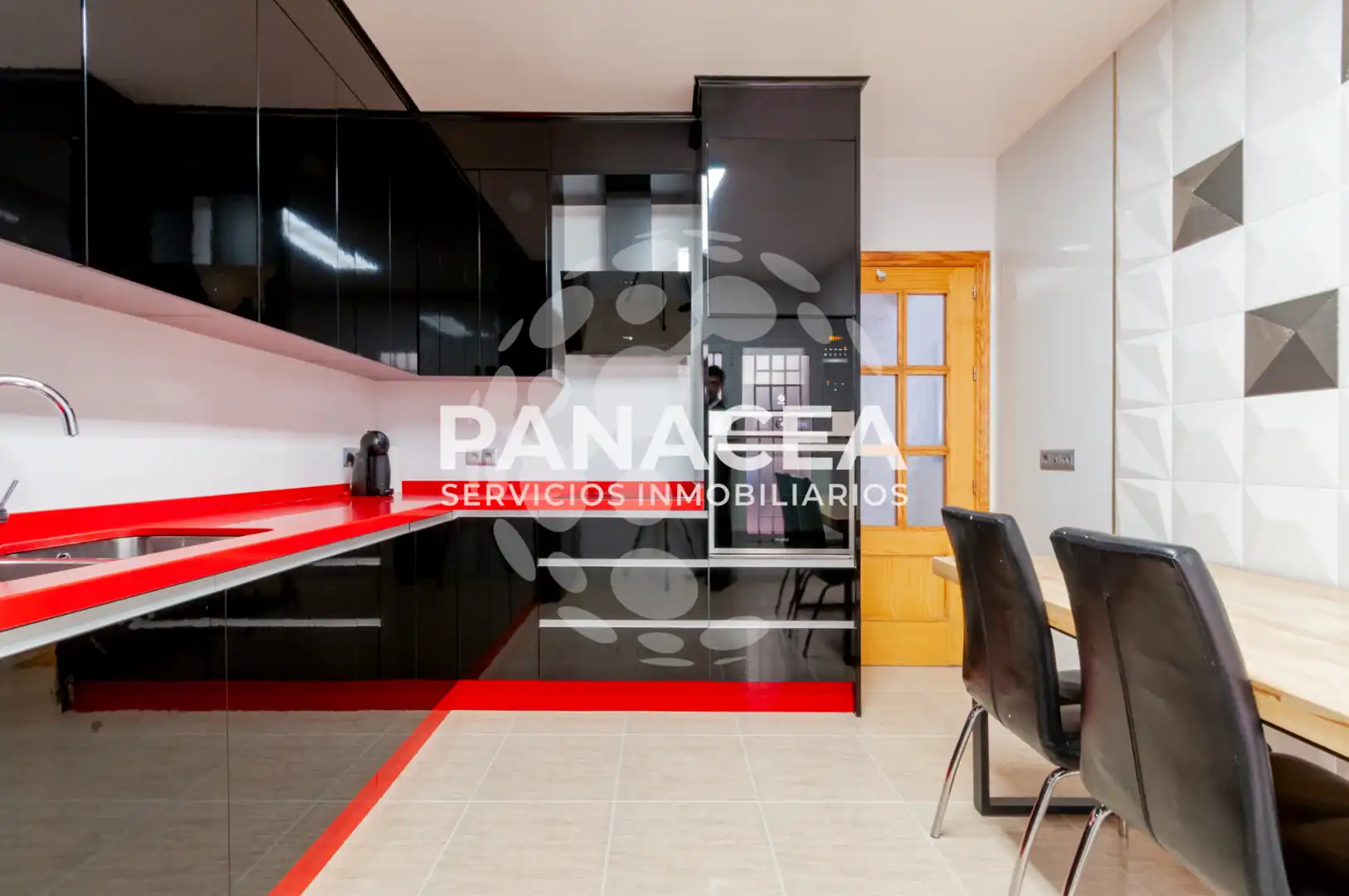 Kitchen of Flat for sale in Roquetas de Mar  with Furnished, Microwave and TV