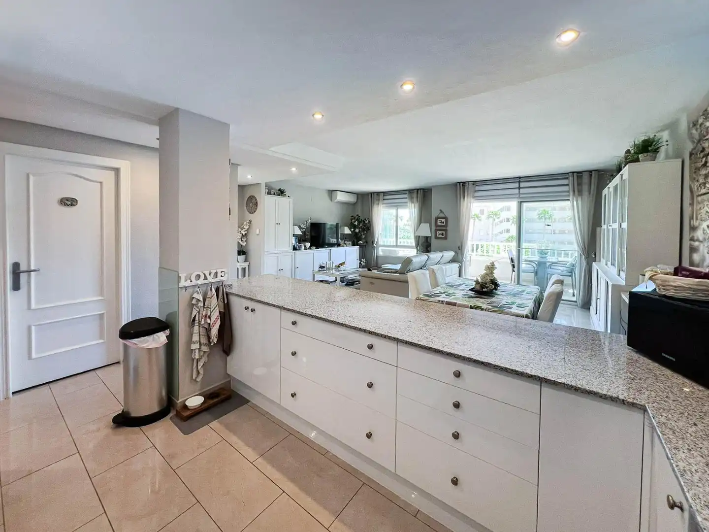 Kitchen of Apartments for sale in L'Alfàs del Pi  with Air Conditioner, Private garden and Terrace