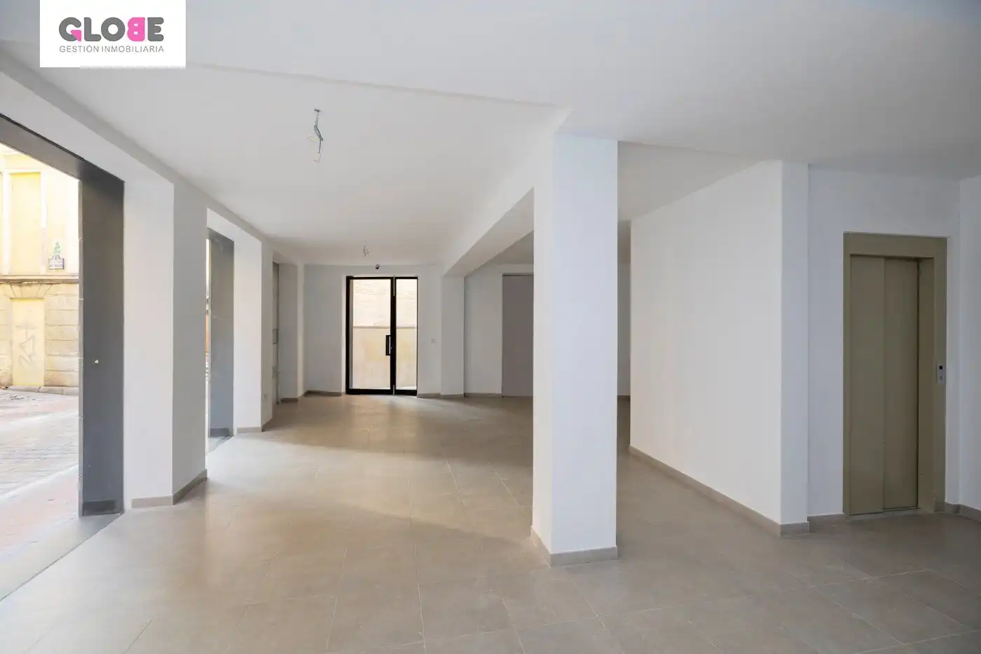 Inmuebles singulares con ascensor en venta en Calle San Matías, imagen 7