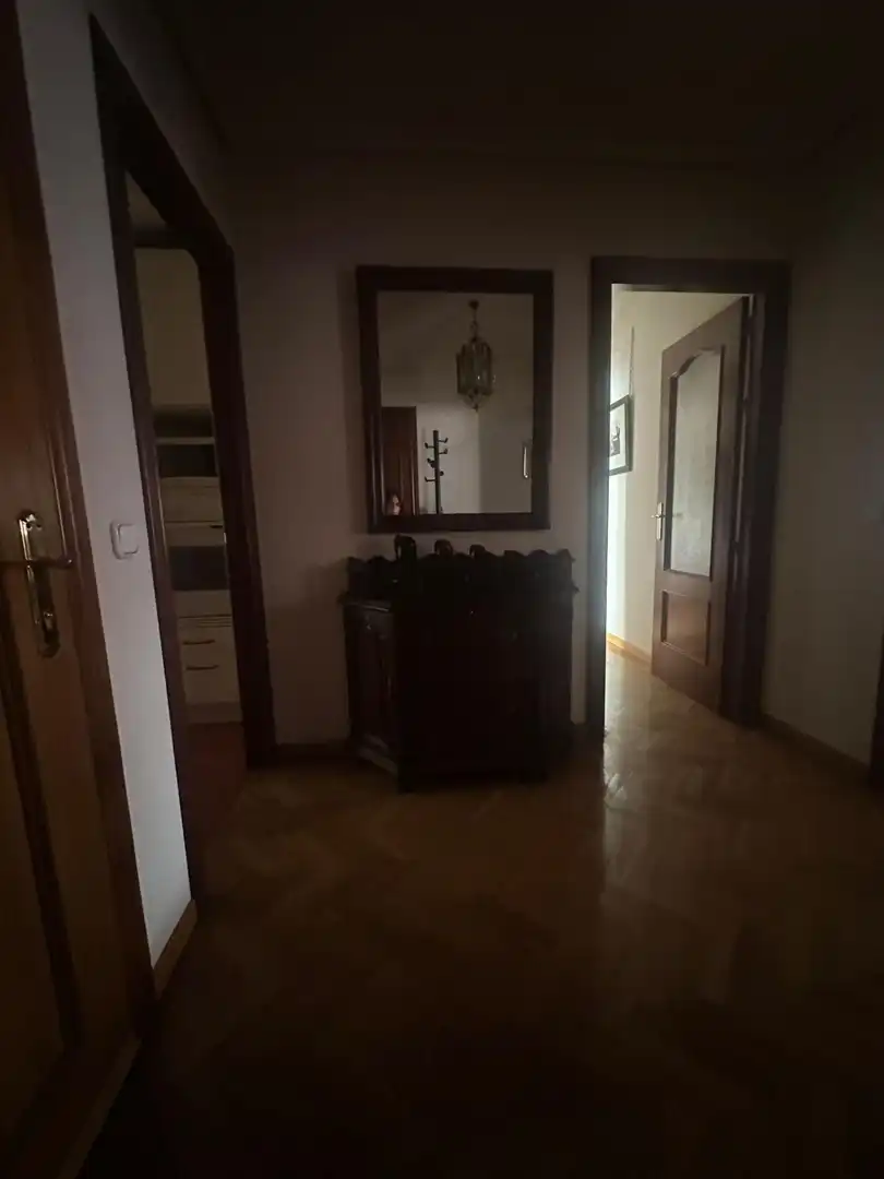 Piso en venta en León Capital  con Calefacción, Terraza y TV