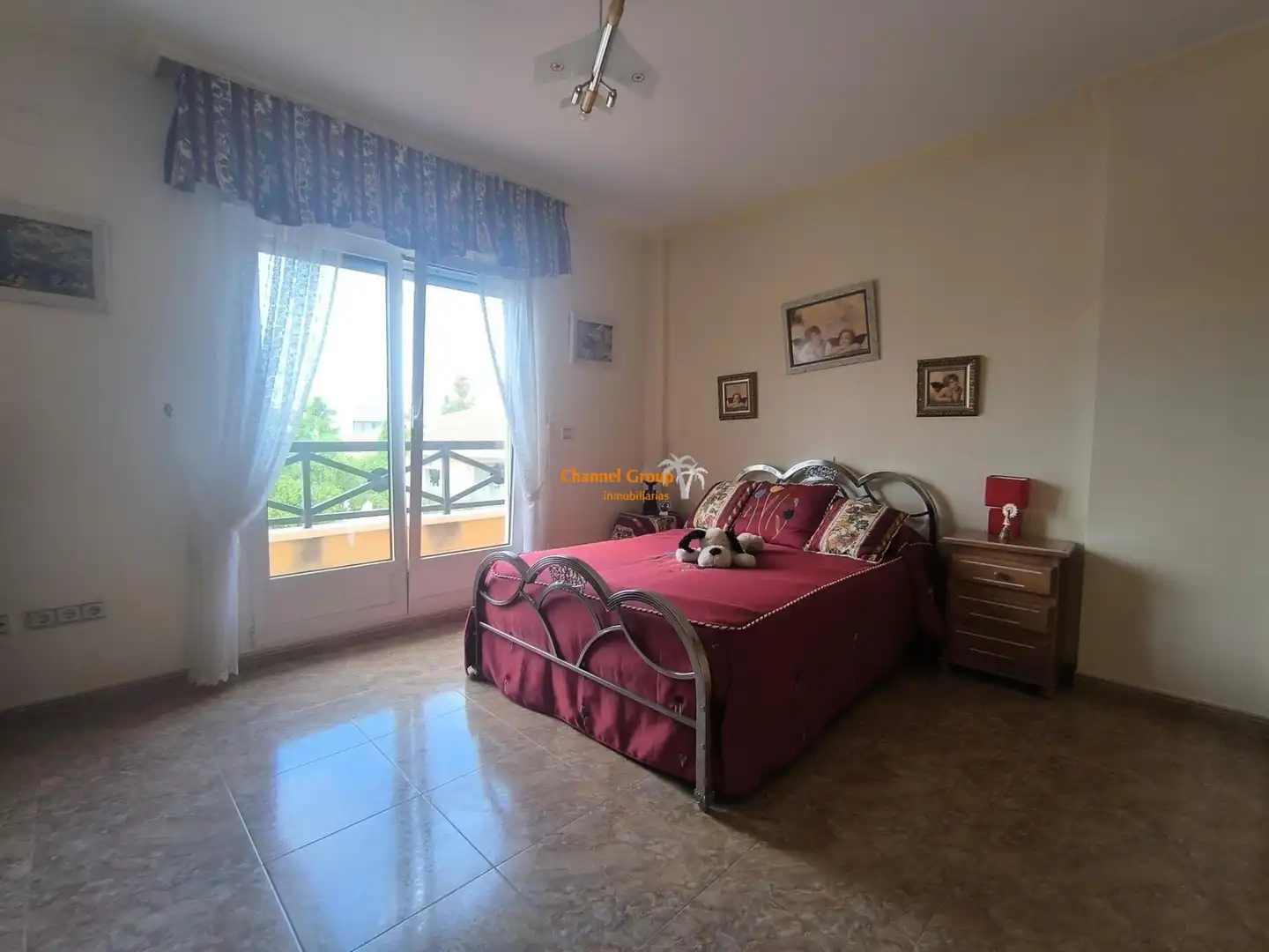 Habitación de Casa o chalet en venta en Elche / Elx con Aire acondicionado, Jardín privado y Balcón