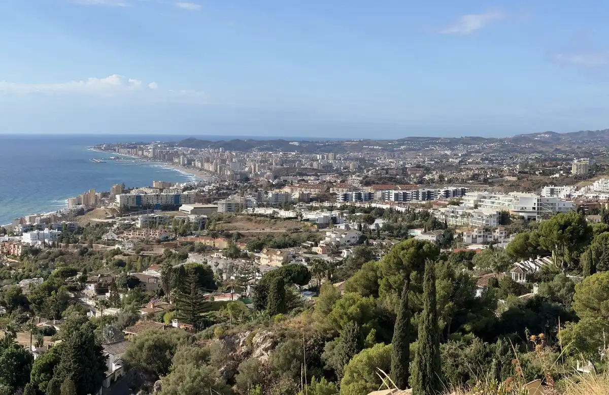 Vista exterior de Residencial en venda en Benalmádena