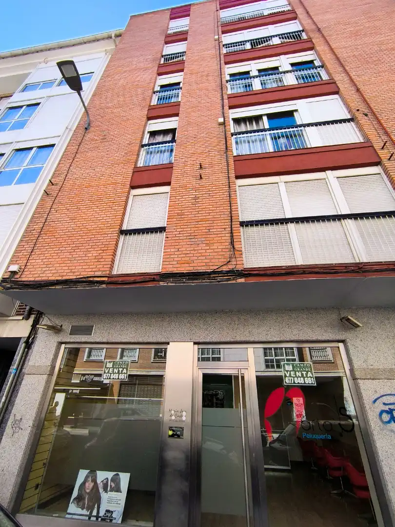 Local comercial en venda a Calle Cirilo Tejerina 6, imagen 24