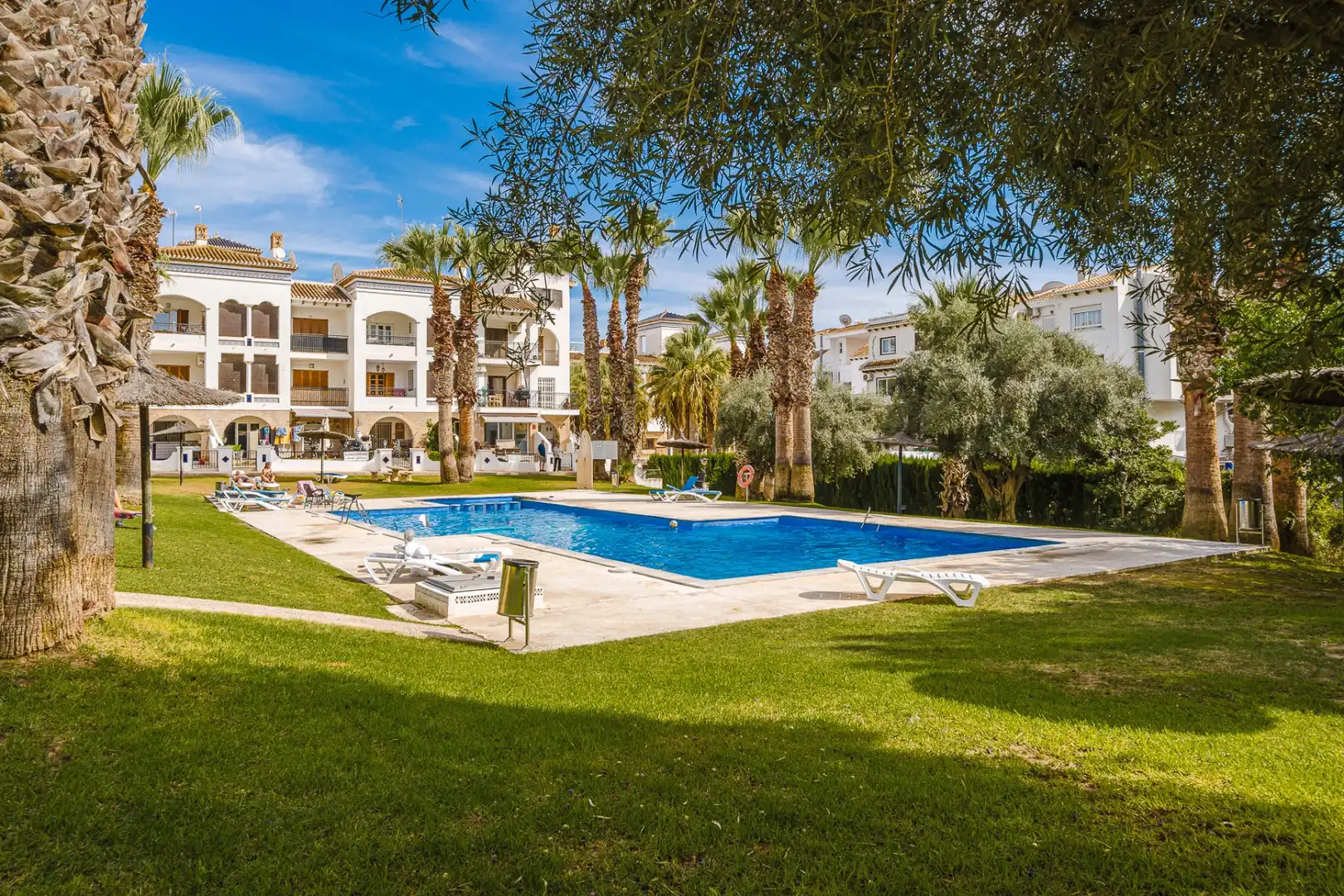 Apartament amb terrassa en venda a Orihuela Costa