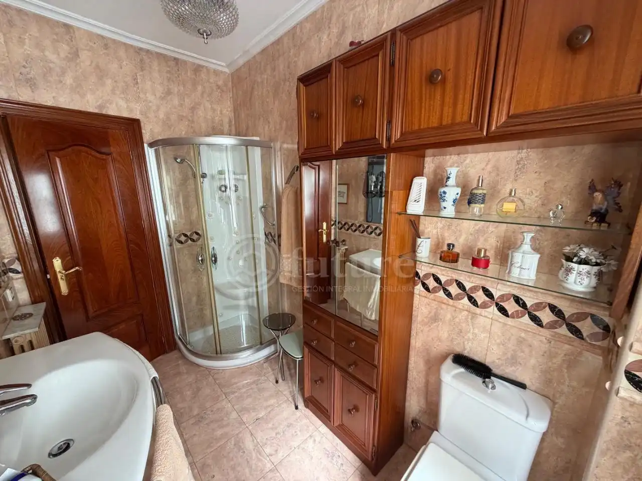 Bathroom of Flat for sale in Salamanca  with Heating, Parquet flooring and Terrace