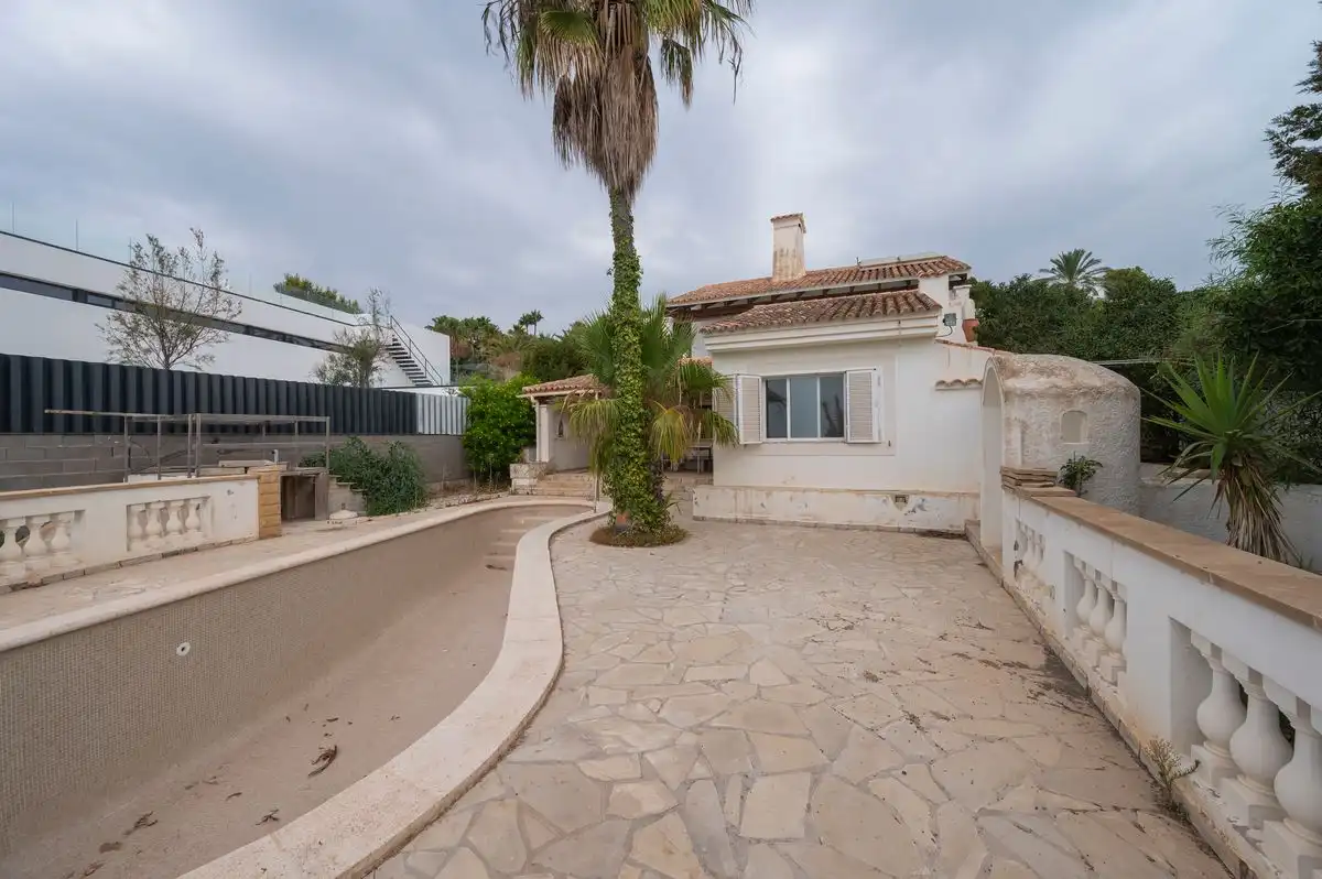 Vista exterior de Casa o xalet en venda en Sant Josep de sa Talaia amb Calefacció, Jardí privat i Terrassa
