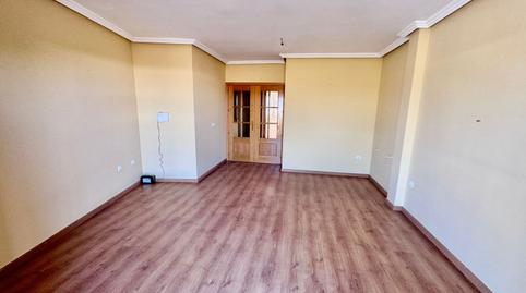 Foto 3 de Piso en venta en Juan Carlos I, Tomelloso, Ciudad Real